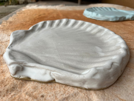 Medium Shell Platter
